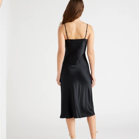 Quince Silk Dress - Picture 3 of 8